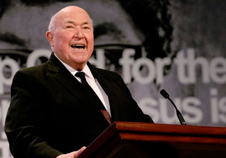Chuck Smith, 86, Dies After Cancer Battle Renowned California pastor founded Calvary Chapel movement. 34154