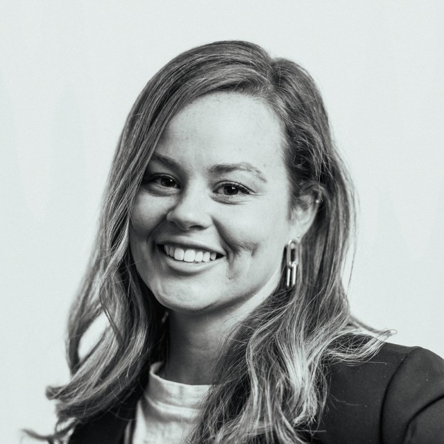 Headshot of Kara Bettis Carvalho