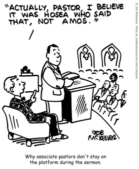 Why associate pastors don't stay on the platform during the sermon.