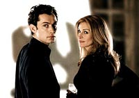 Dan (Jude Law) and Anna (Julia Roberts)