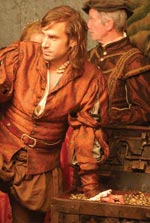 Joseph Fiennes plays the role of Bassanio