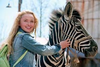 Stripes (voiced by Frankie Muniz) and Channing (Hayden Pannetiere) form a bond from the giddy-up