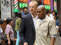 Jack's task—transport Eddie Bunker (Mos Def) a mere 16 blocks from the jail to the courthouse