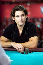 Eric Bana as poker player Huck Cheever
