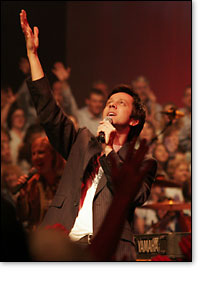 Parsley during the recording of My Savior Lives