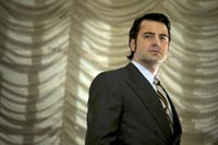 Ron Livingston as Richard Pimentel