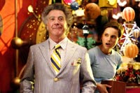 Molly Mahoney (Natalie Portman) is Mr. Magorium's store manager