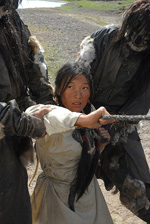 Khulan Chuluun as Bö