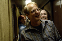 Woody Harrelson as Roy, Emily Mortiner as Jessie