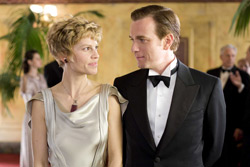 Amelia with Gene Vidal (Ewan McGregor)