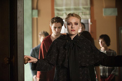 Dakota Fanning as Jane, in search of Visine