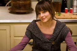 Bojana Novakovic as Emma Craven