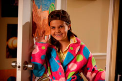 Bailee Madison as Samantha