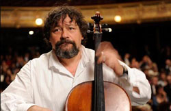 Dimitri Nazarov as Sacha Grossman