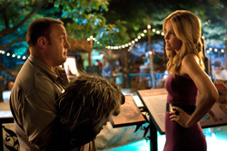 Griffin, a porcupine, and Stephanie (Leslie Bibb)