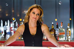 Elizabeth Banks as Frankie