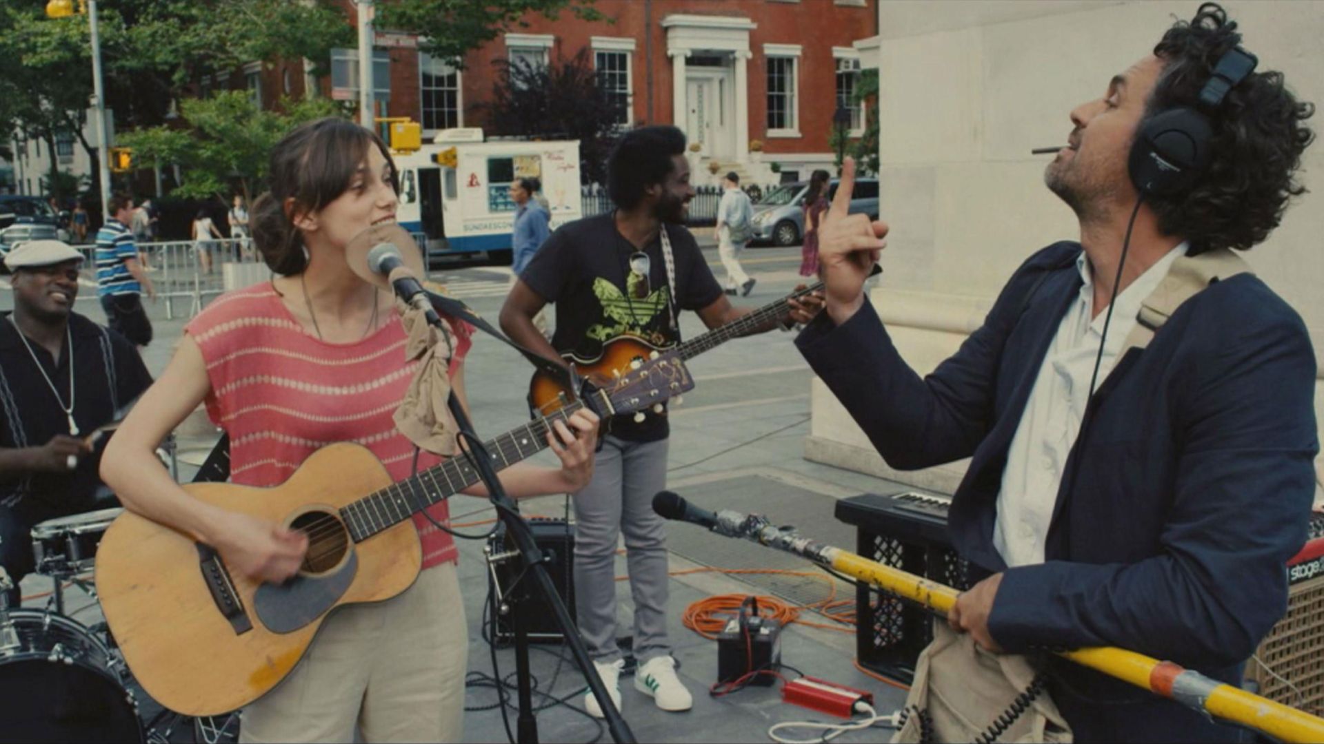 Keira Knightley and Mark Ruffalo in 'Begin Again'