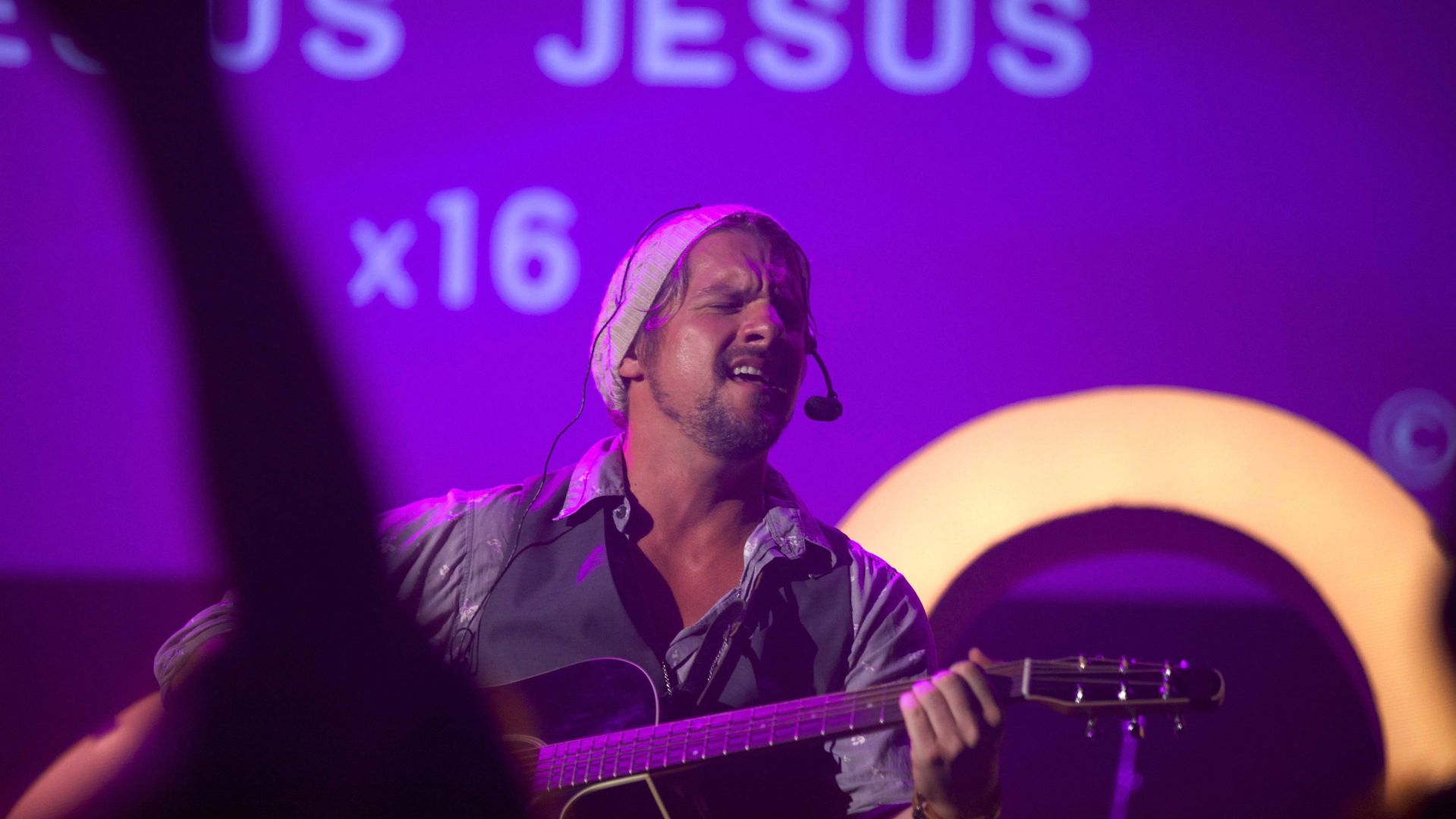 Zachary Knighton in 'Believe Me'