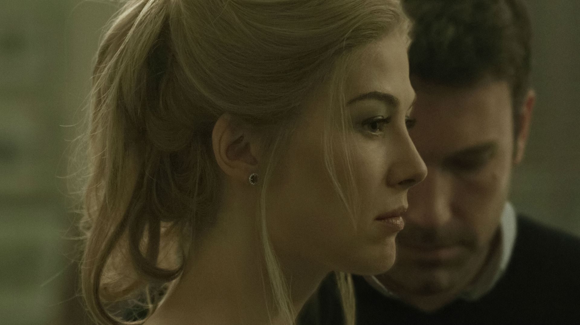 Rosamund Pike and Ben Affleck in 'Gone Girl'