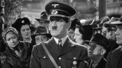 'To Be or Not to Be' (1942)