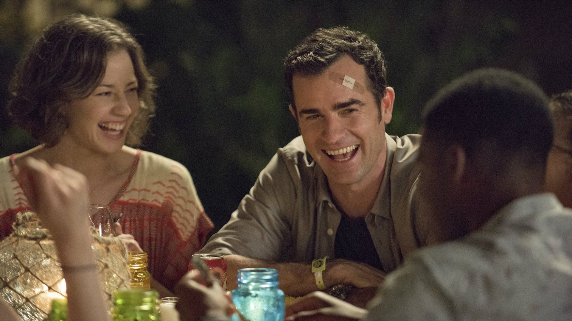 Carrie Coon and Justin Theroux in 'The Leftovers'