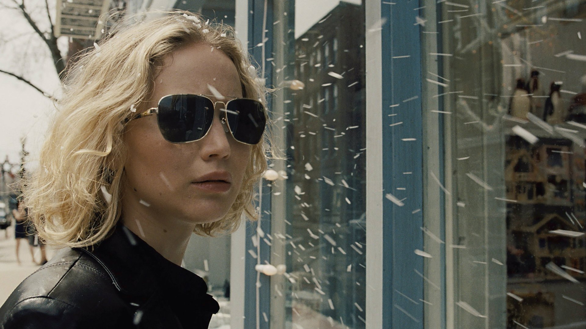 Jennifer Lawrence in 'Joy'