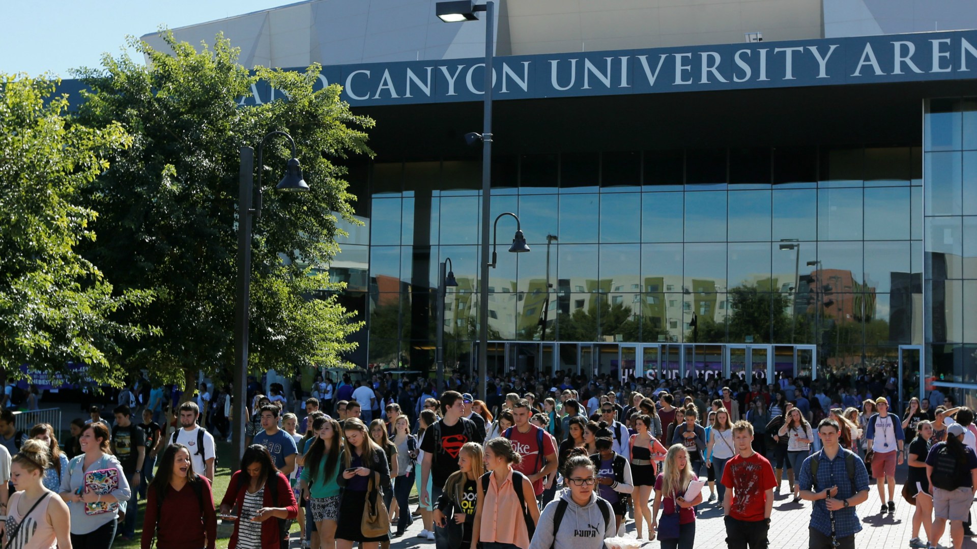 Students outside the Grand Canyon University chapel