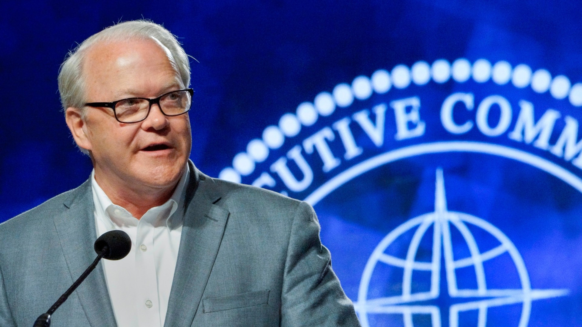 Frank Page at the SBC annual meeting in Phoenix.
