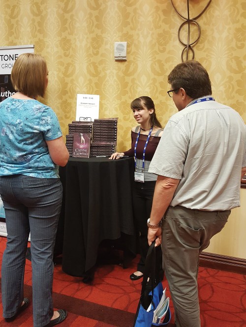 Elizabeth Newsom, Christian YA Romance Author
