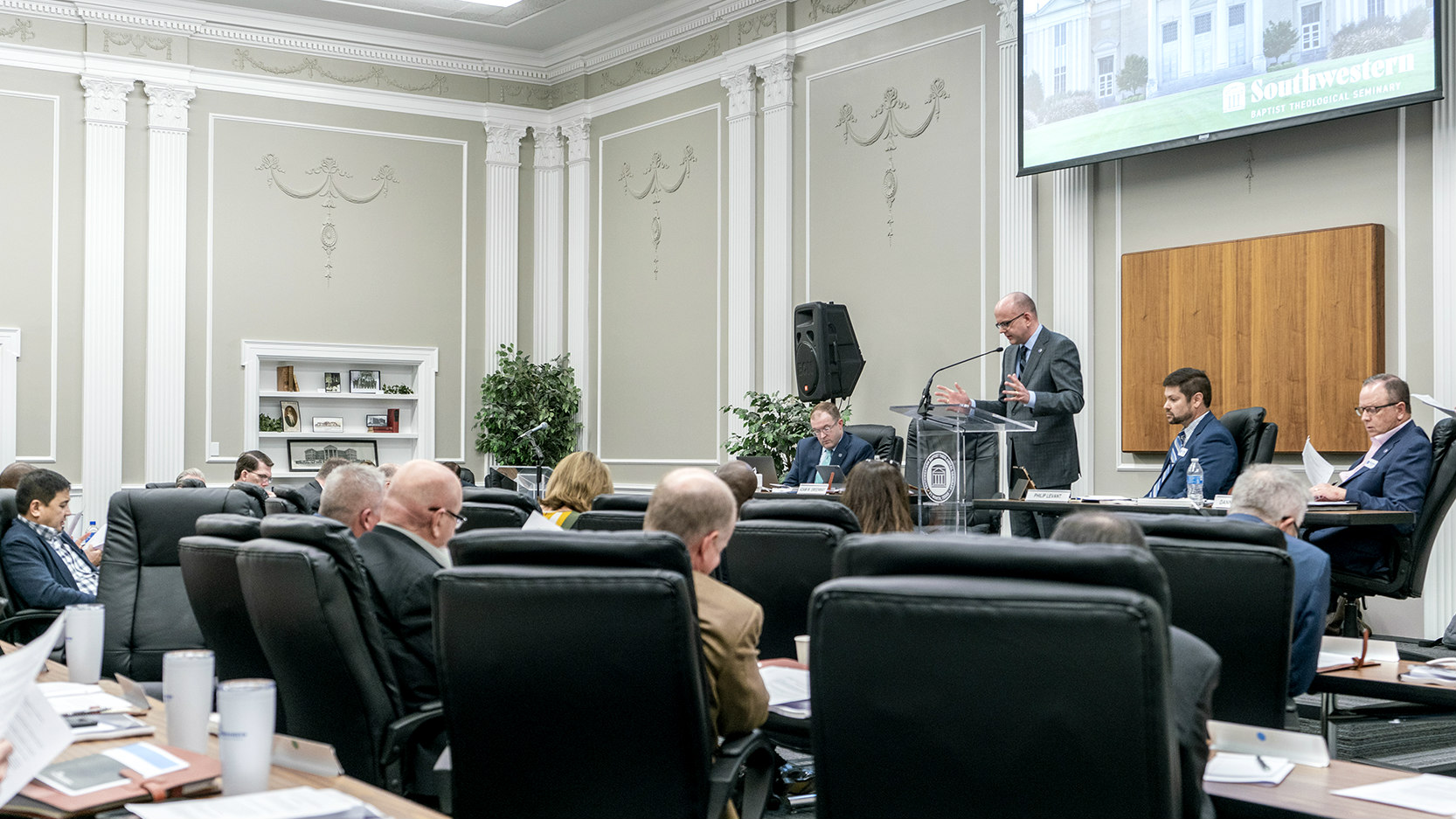 President Adam Greenway speaks to seminary trustees.