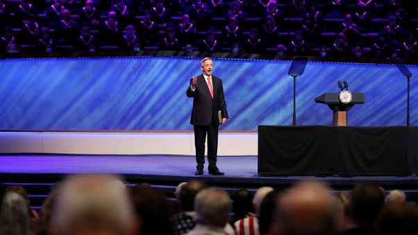 Robert Jeffress at First Baptist Church Dallas