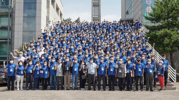 Participants at the Korean World Missionary Fellowship convocation at Handong Global University in July 2021.