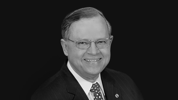Longtime ECFA leader Dan Busby