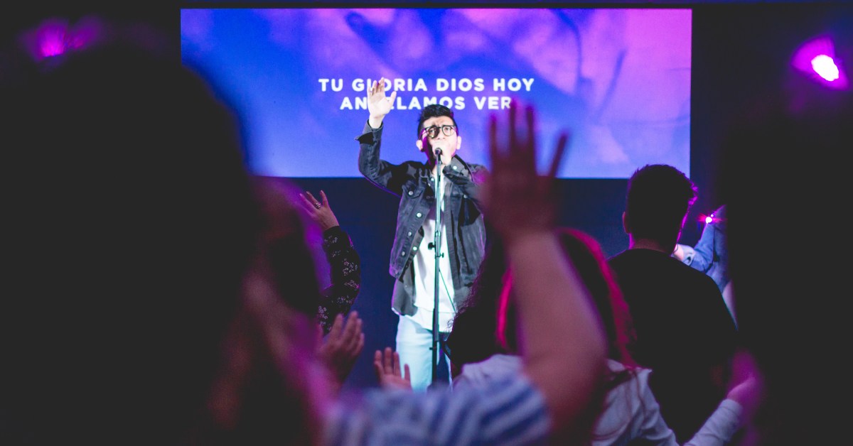 Hispanic church near me