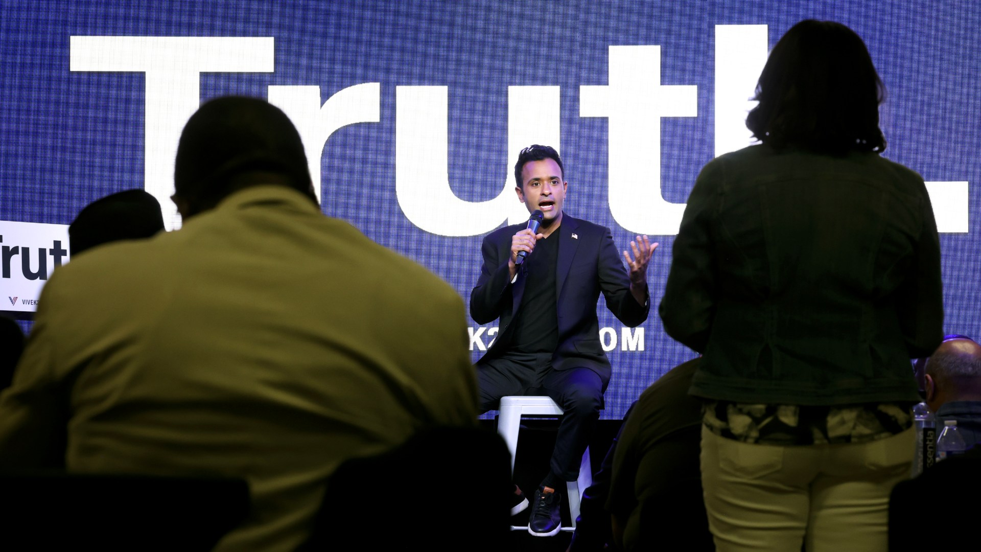 Republican presidential candidate Vivek Ramaswamy speaks to residents during a town hall meeting.