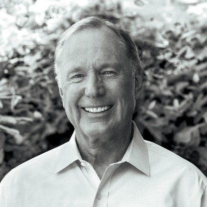 Headshot of Max Lucado