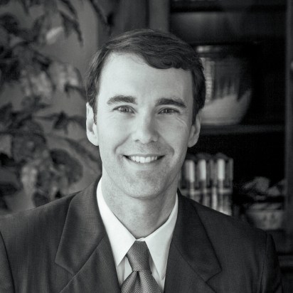 Headshot of Michael Lindsay