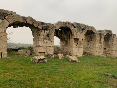 Aqueduct arriving in Laodicea