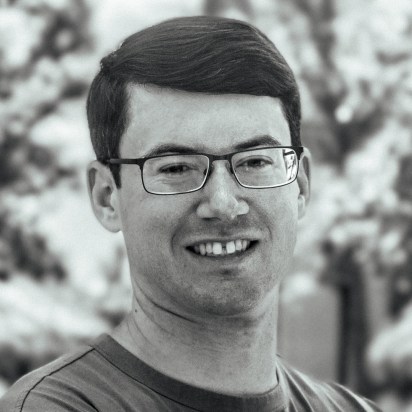 Headshot of James Thompson
