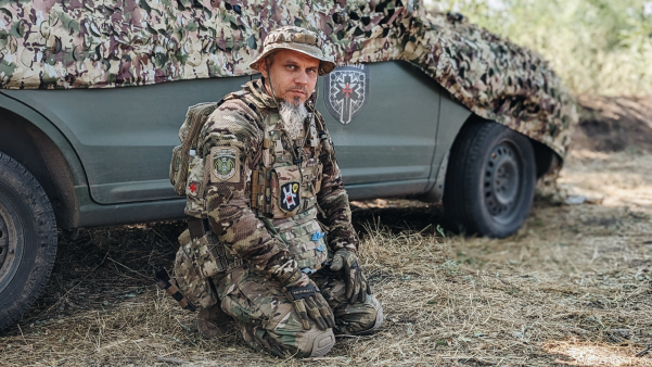 Ukrainian pastor Oleg Magdych in fatigues near the Russian front.
