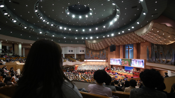 Christians gather in a South Korea megachurch.