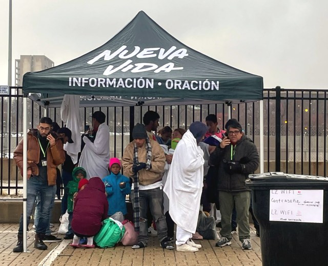 New Life Centers, a ministry associated with New Life Church, partnered with the city of Chicago to process migrants arriving on buses from Texas.