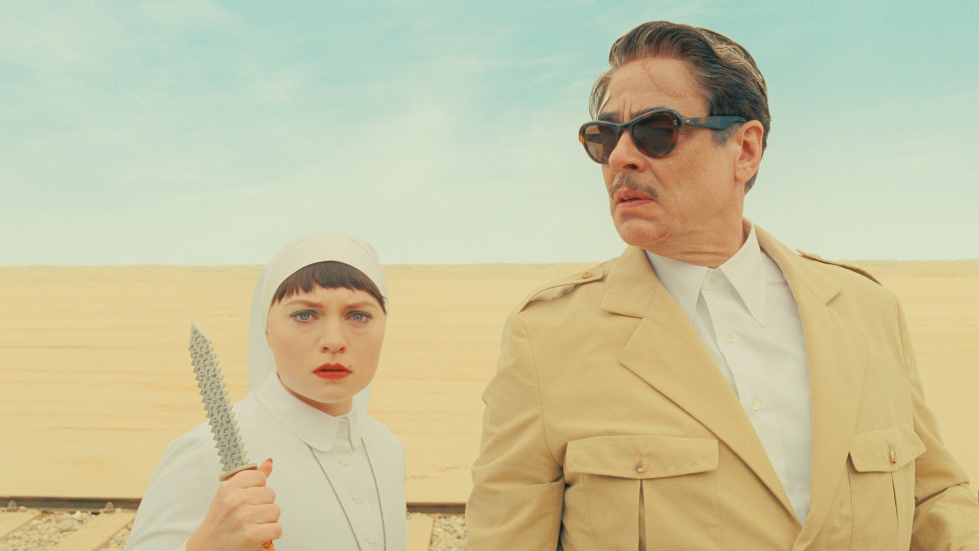 Mia Threapleton as Liesl and Benicio Del Toro as Zsa-Zsa Korda in The Phoenician Scheme.