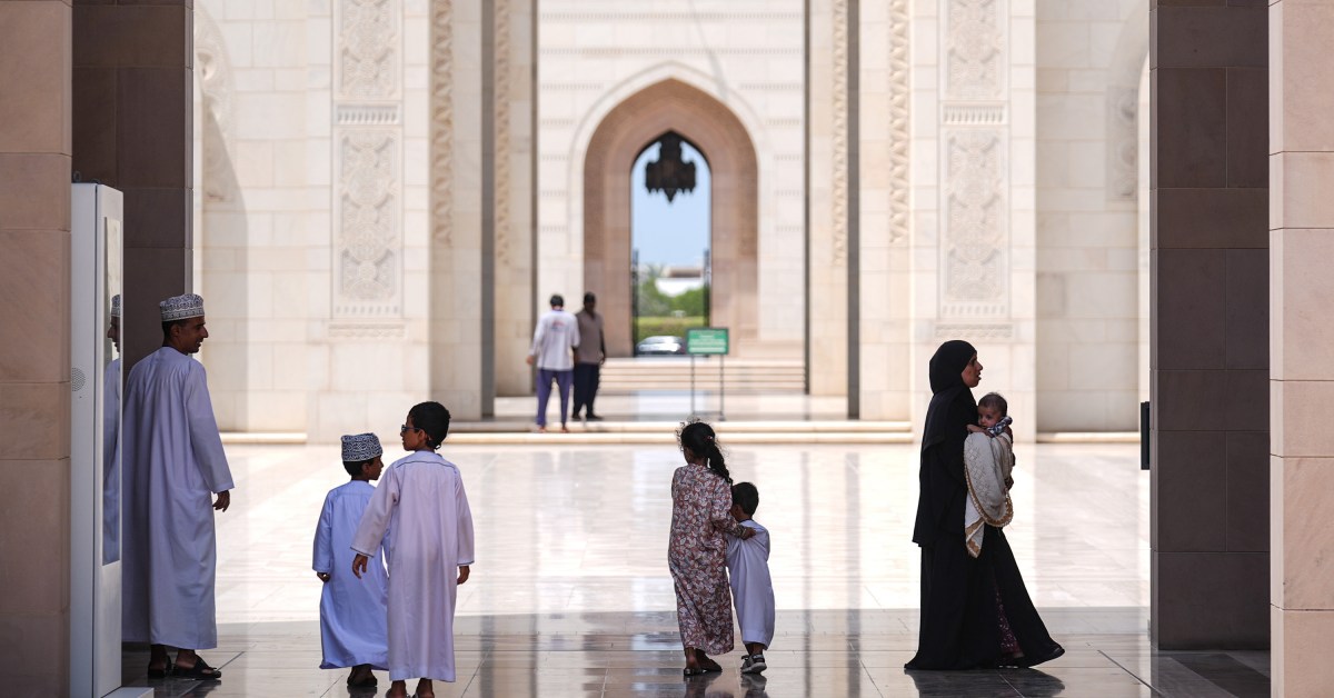 Does Oman’s Ban on E...