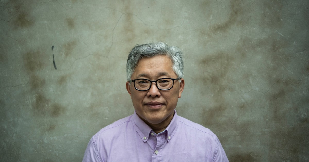 China Detains Influe...