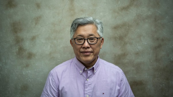 An image of Pastor Jin Mingri of Zion Church.