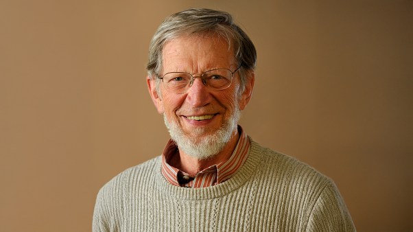 A headshot of Alvin Plantinga.