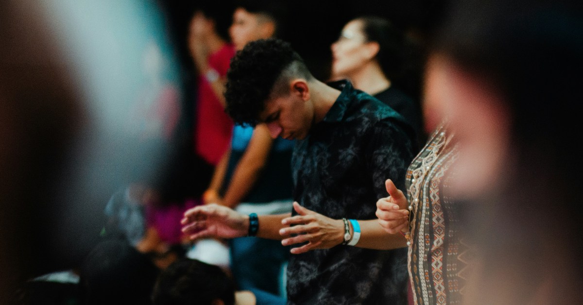 New Hispanic Churches See Growth Despite Political Turmoil