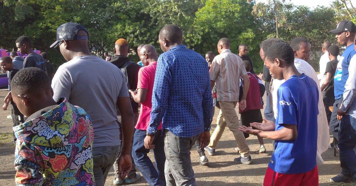 Kenyan Christians Wr...