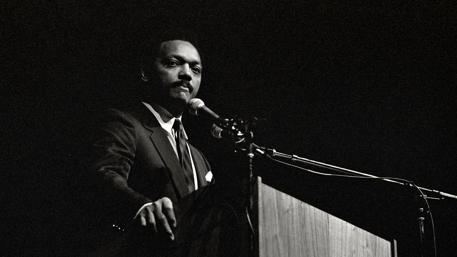 Reverend Jesse Jackson speaking to a Democratic gathering at the Cheyenne Civic Center on April 20, 1989.